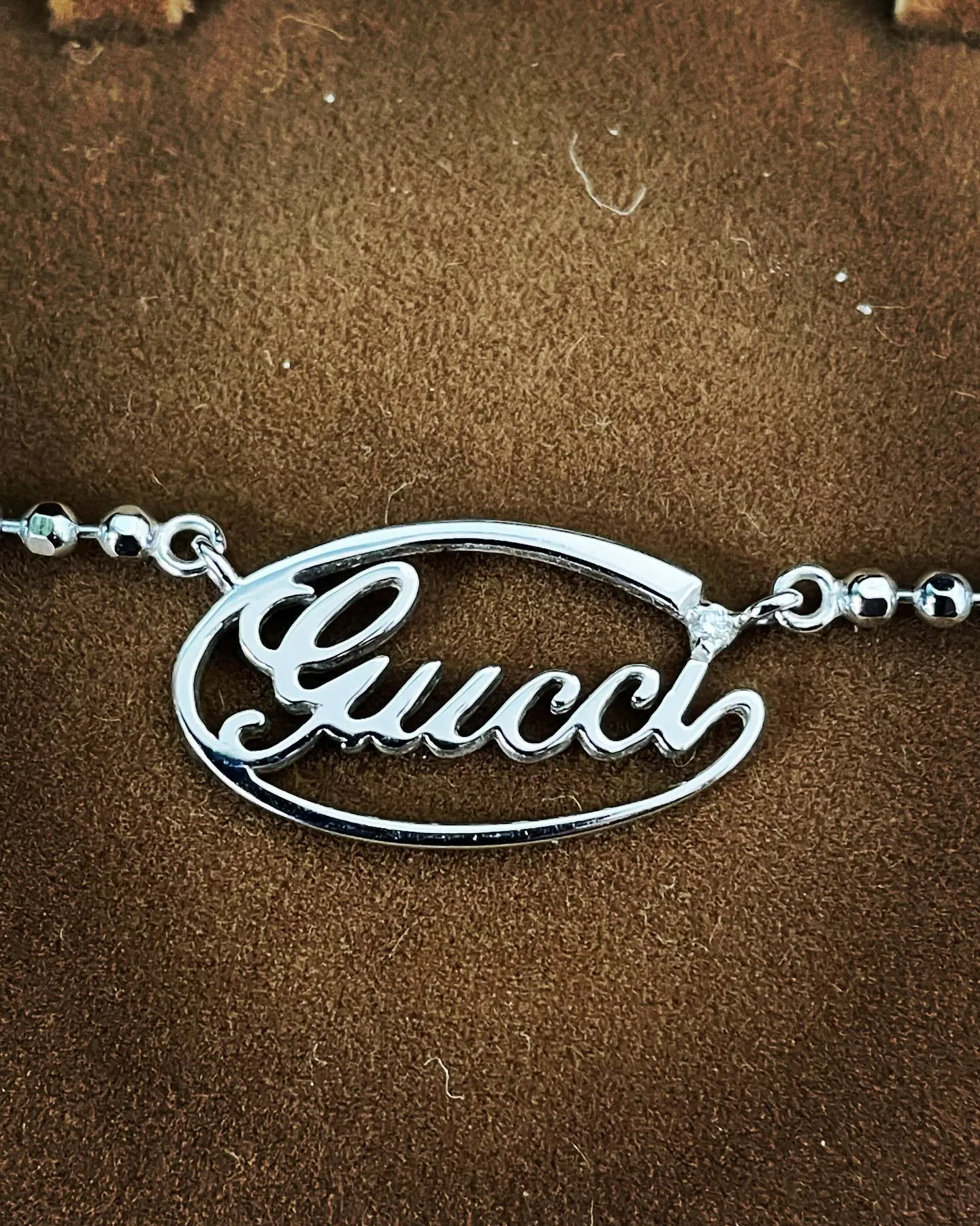 《GUCCIのネックレス》