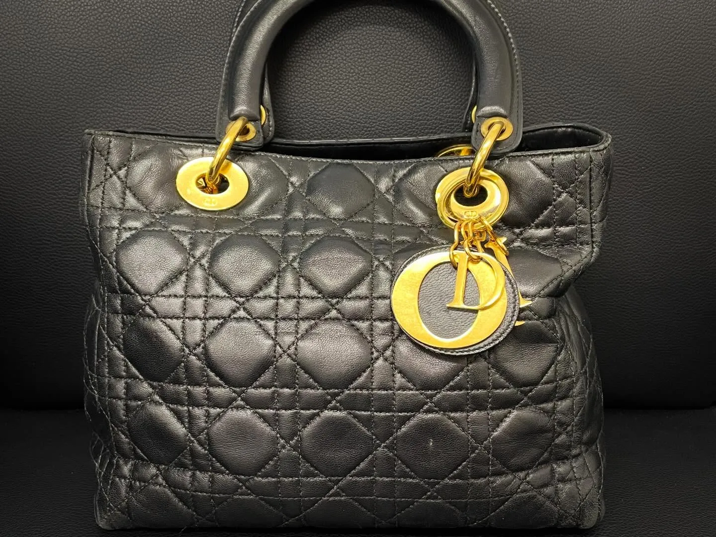 《ブランドバッグ》