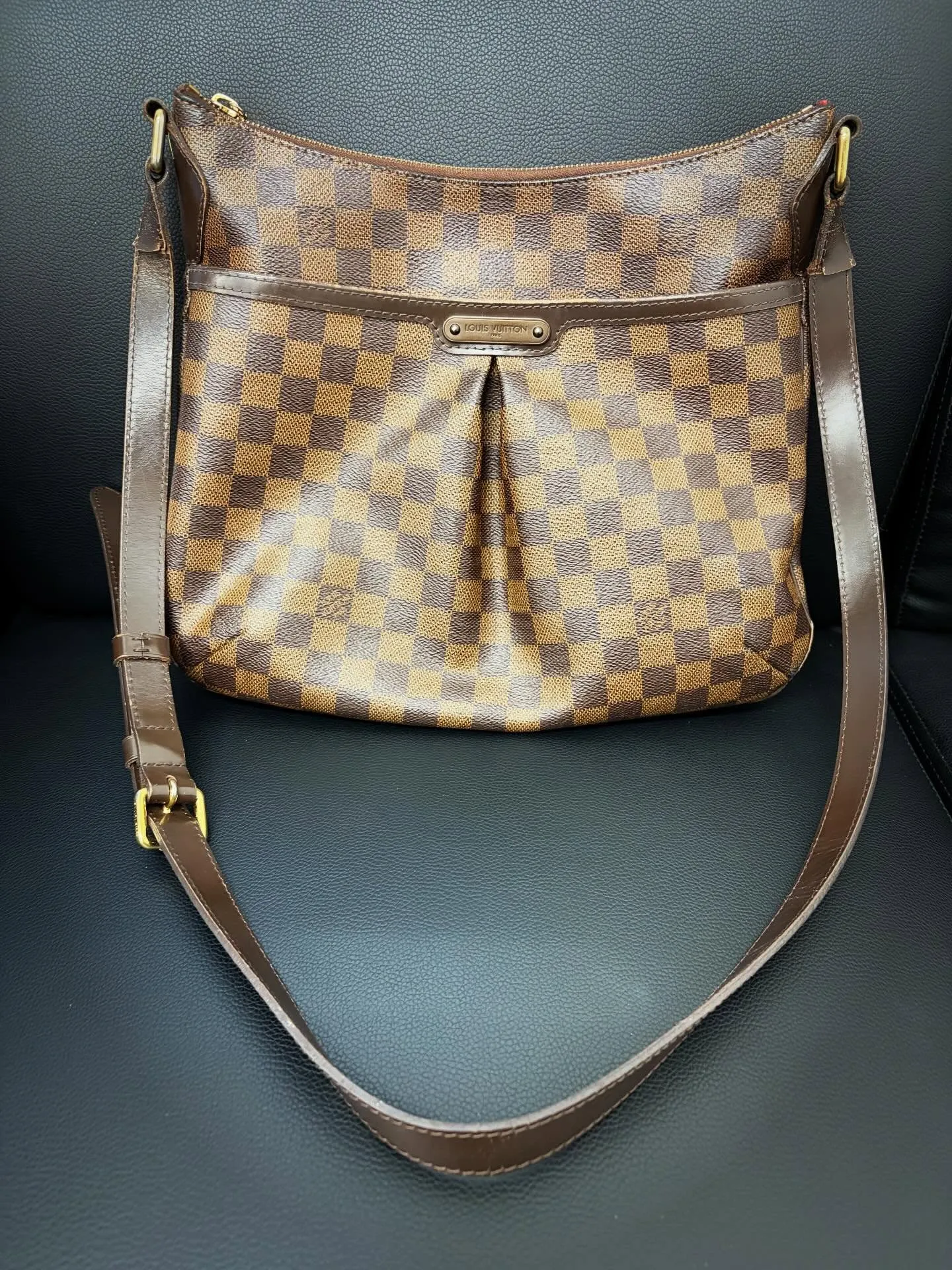 《ルイ・ヴィトン　ブルームズベリ》