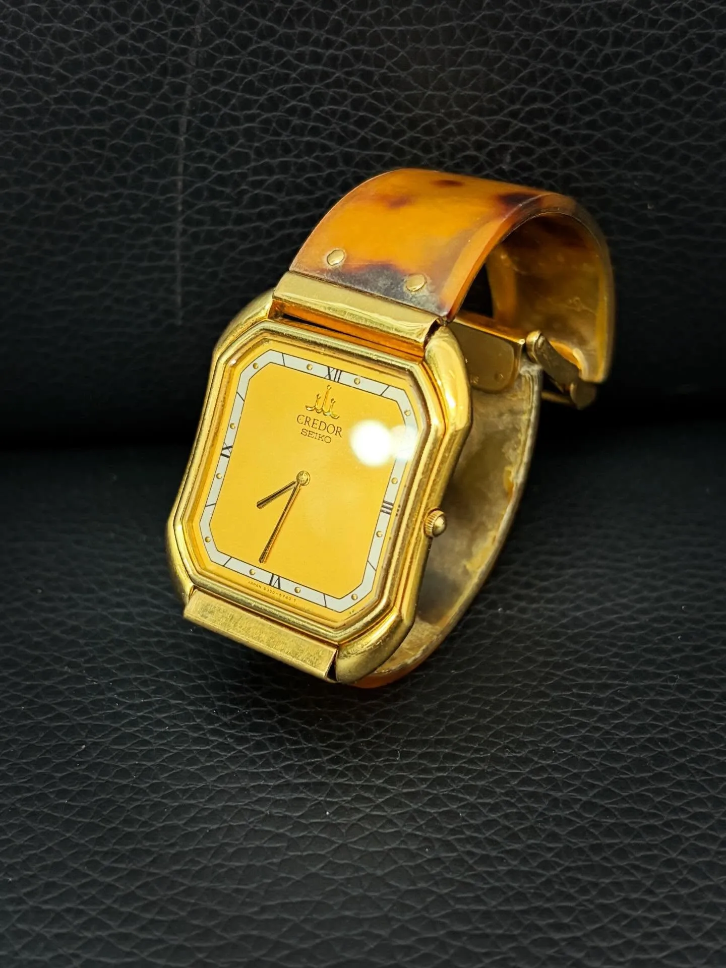 《セイコー　クレドール》